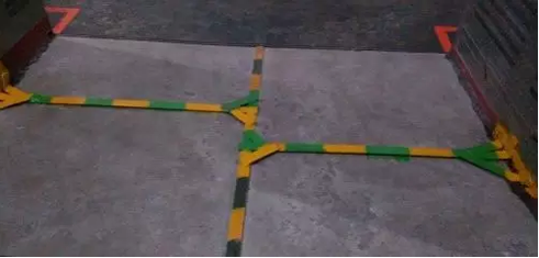 黄和绿双色导线用于安全用的接地线